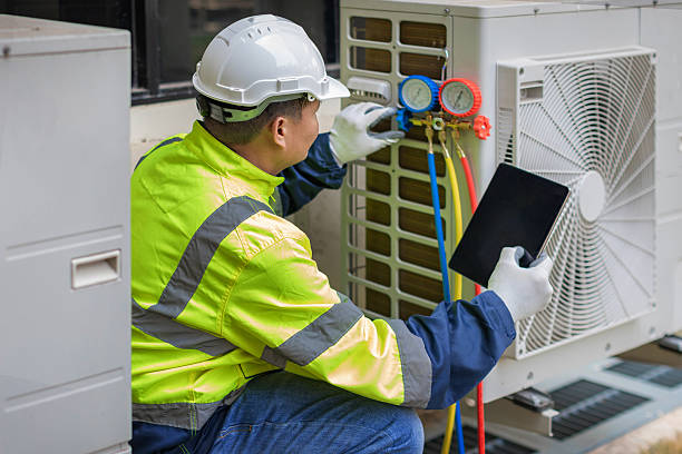 Professional Hvac technician working in Hopewell, VA